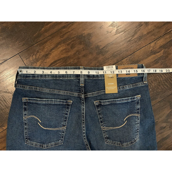 LEVI STRAUSS GOLD Signature Boyfriend Denim Crop Stretch Jeans Women's Sz 11 /30 - Picture 5 of 10